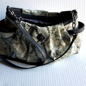 Simply Vera Vera Wang faux snake skin purse.